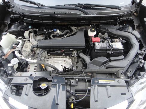 Used 2020 Nissan Rogue S AWD/4WD image 14