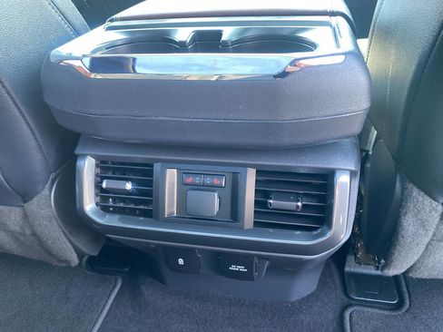 Used 2023 Ford F150 Lariat w/ Equipment Group 502A High image 20