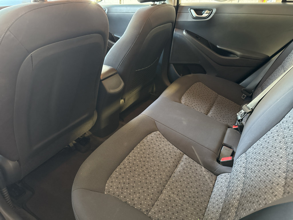 Used 2018 Hyundai Ioniq Blue FWD image 23