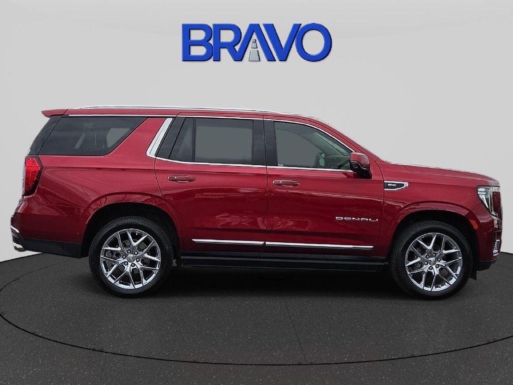 Used 2023 GMC Yukon Denali AWD/4WD image 5