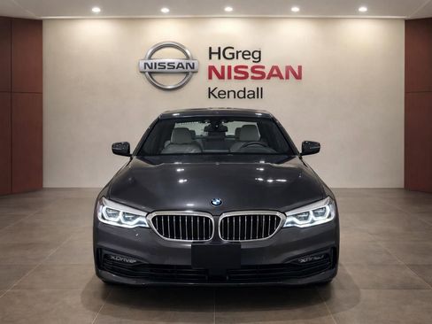 Used 2017 BMW 540i xDrive image 5