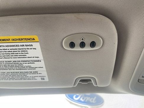 Used 2015 Ford Fusion SE image 26