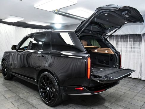 Used 2025 Land Rover Range Rover SE AWD/4WD image 73