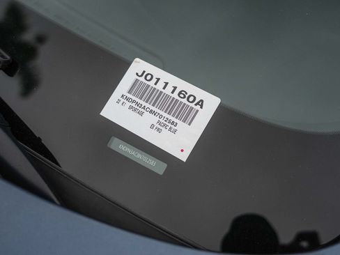 Used 2022 Kia Sportage EX FWD image 33