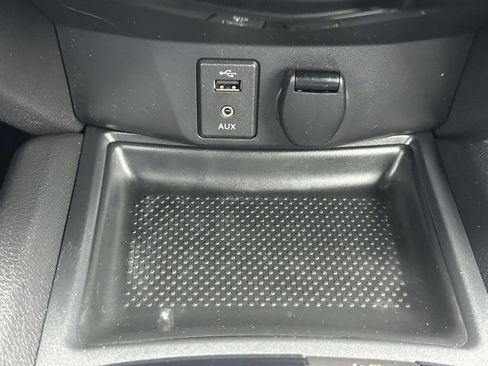 Used 2014 Nissan Rogue SL image 35