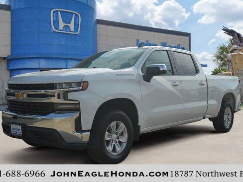 Used 2020 Chevrolet Silverado 1500 LT w/ Trailering Package image 1