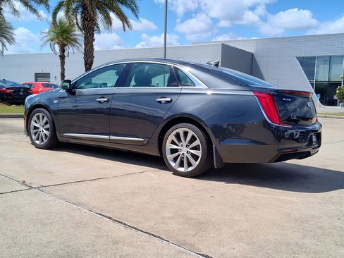 Used 2019 Cadillac XTS FWD image 6