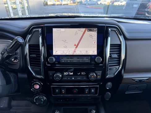 Used 2024 Nissan Titan Platinum Reserve w/ Moonroof Package image 22