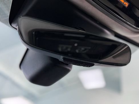 Used 2019 Land Rover Range Rover Sport HSE Dynamic image 33