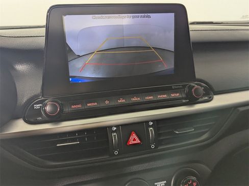 Used 2020 Kia Forte LXS image 22