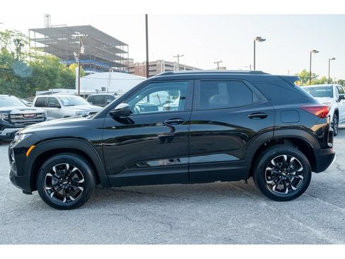 Used 2023 Chevrolet TrailBlazer LT FWD image 5