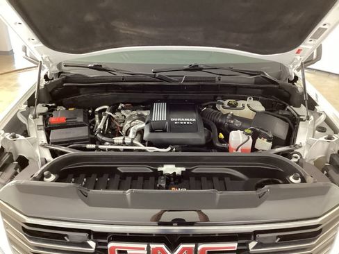 Used 2025 GMC Sierra 1500 AT4 w/ AT4 Preferred Package AWD/4WD image 44