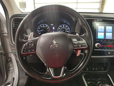 Used 2020 Mitsubishi Outlander GT AWD/4WD image 5