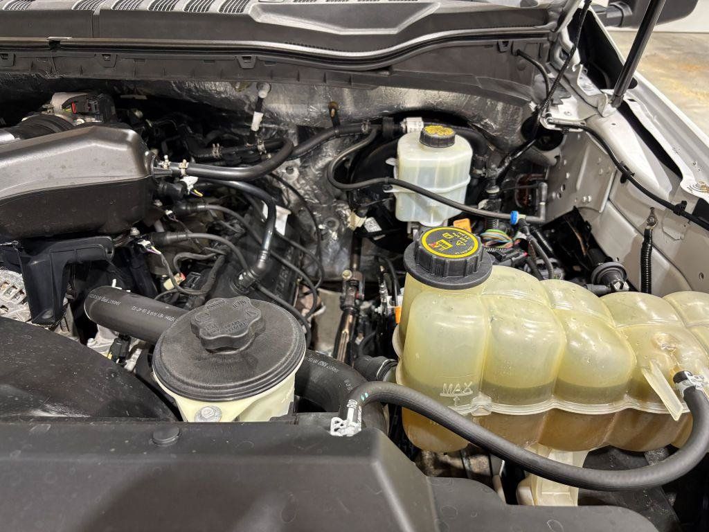 Used 2019 Ford F250 XL w/ Power Equipment Group AWD/4WD image 25