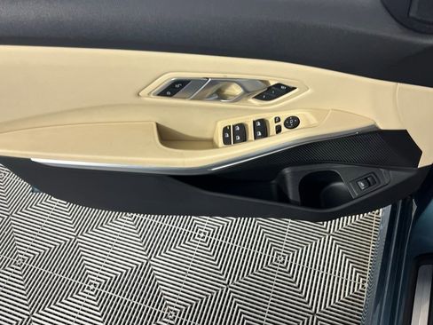 Used 2021 BMW 330i xDrive Sedan image 28