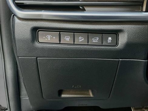 Used 2025 Kia Telluride SX X-Line AWD/4WD image 10
