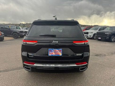 New 2024 Jeep Grand Cherokee Overland w/ Advanced Protech Group III image 23