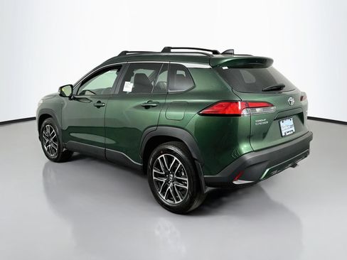 Certified 2026 Toyota Corolla Cross XLE w/ Convenience Package AWD/4WD image 5