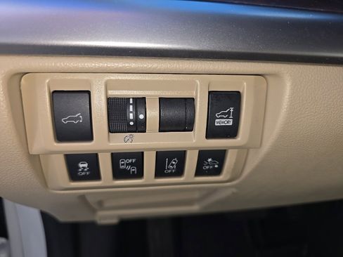 Used 2019 Subaru Outback 2.5i Limited image 15