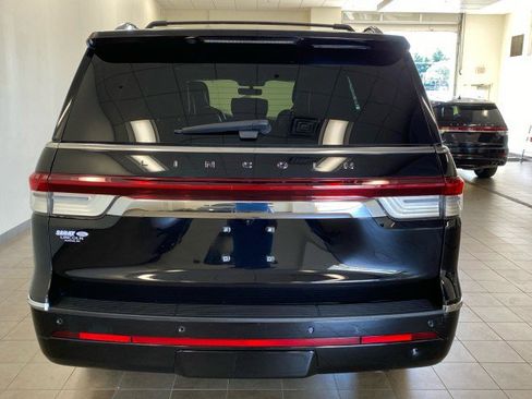 Certified 2024 Lincoln Navigator Black Label AWD/4WD image 6