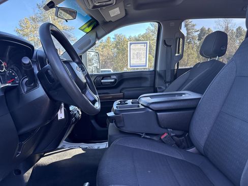 Used 2021 Chevrolet Silverado 2500 LT w/ Z71 Off-Road Package image 18