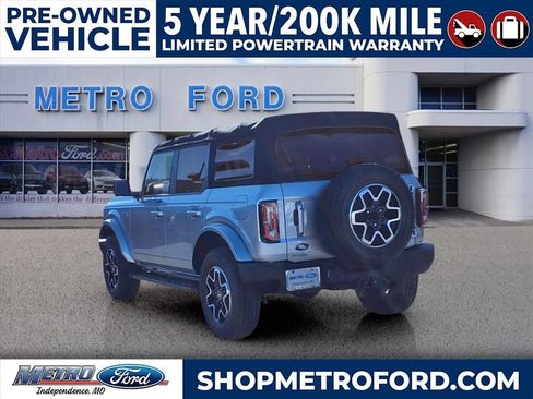 Used 2021 Ford Bronco Outer Banks image 6