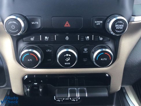 Used 2022 RAM 1500 Laramie image 22