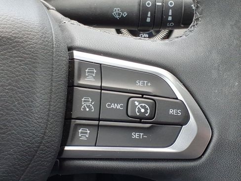 Used 2024 Jeep Compass Limited AWD/4WD image 17