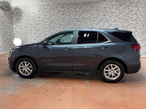 Used 2022 Chevrolet Equinox LT FWD image 4