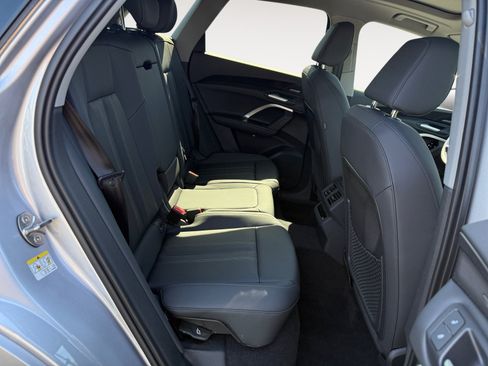 New 2026 Audi Q5 Premium Plus AWD/4WD image 18