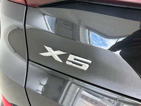Used 2022 BMW X5 xDrive40i w/ Premium Package image 18