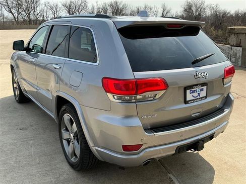 Used 2016 Jeep Grand Cherokee Overland w/ Advanced Technology Group image 4