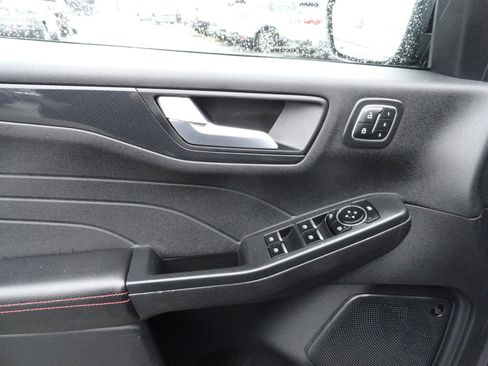 Certified 2023 Ford Escape ST-Line Elite w/ Premium Technology Package image 10