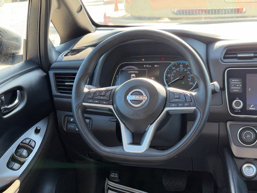 Used 2025 Nissan Leaf S FWD image 24