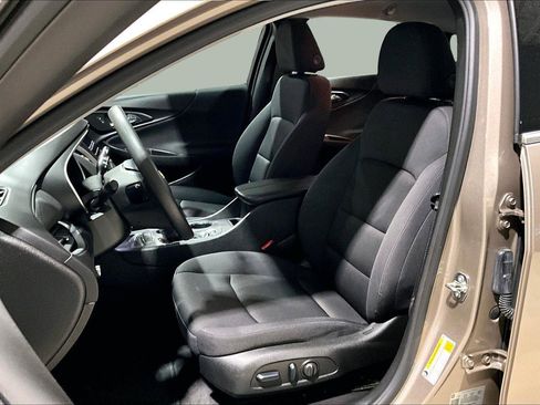 Used 2023 Chevrolet Malibu LT image 26