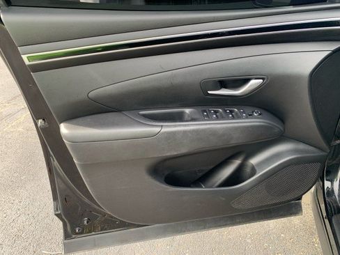 Used 2023 Hyundai Tucson SE AWD/4WD image 7