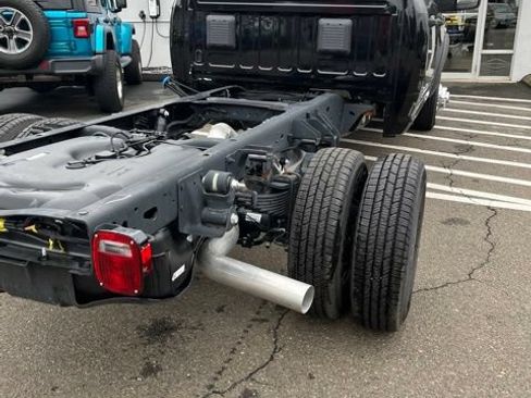 New 2026 RAM 3500 Tradesman AWD/4WD image 7