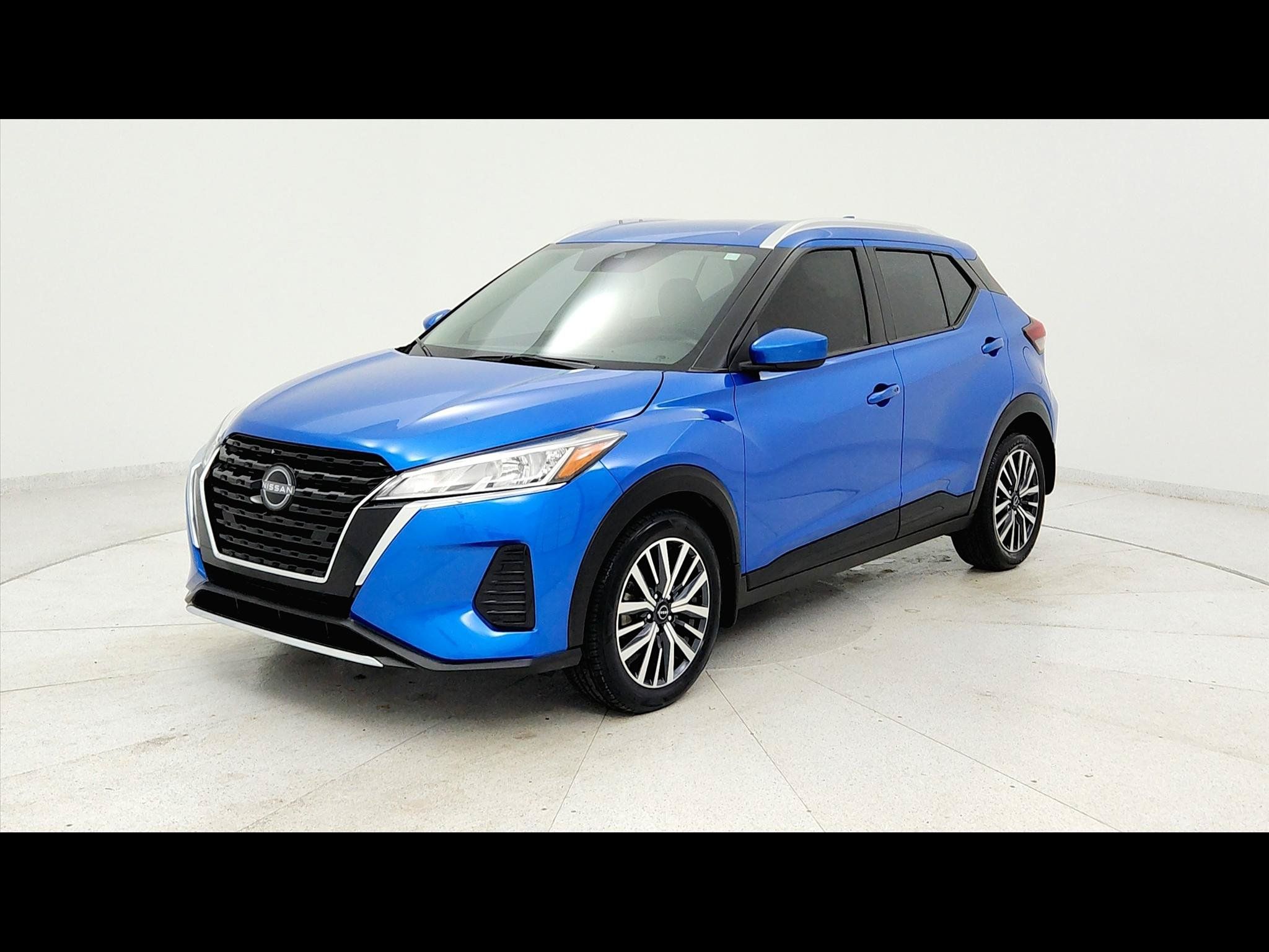 Used 2024 Nissan Kicks SV FWD image 1