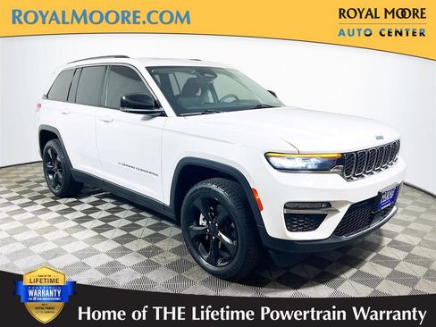 Used 2022 Jeep Grand Cherokee Limited 4xe AWD/4WD image 1