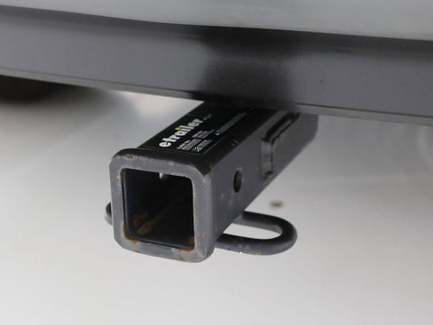 Used 2023 Nissan Rogue SV w/ SV Premium B Package image 9