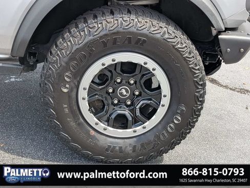Used 2022 Ford Bronco Badlands AWD/4WD image 11