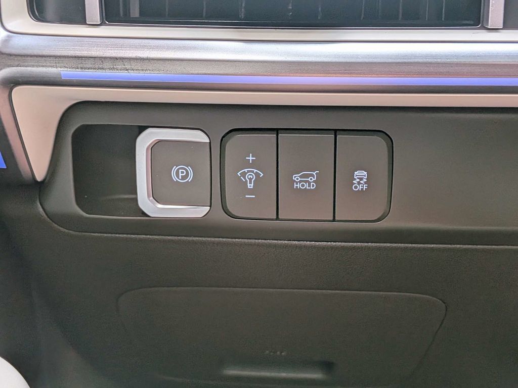 Used 2025 Hyundai Santa Fe Calligraphy AWD/4WD image 32