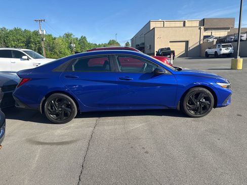 Used 2026 Hyundai Elantra Sport image 6
