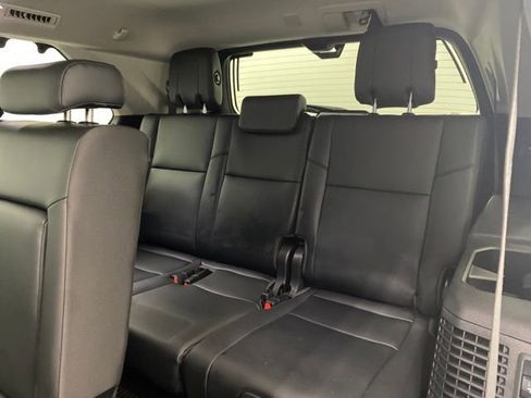 Used 2024 Toyota Sequoia Limited image 29