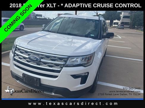 Used 2018 Ford Explorer XLT w/ Equipment Group 202A FWD image 2