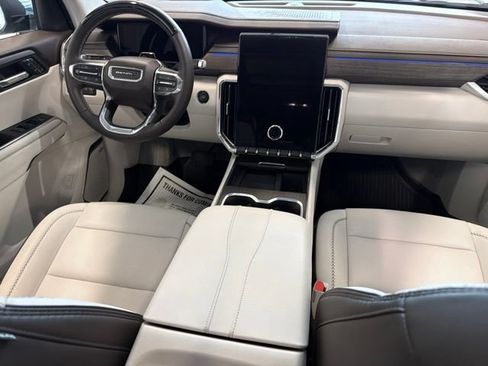 Used 2026 GMC Acadia Denali w/ Super Cruise Package AWD/4WD image 22