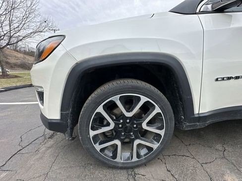 Used 2018 Jeep Compass Limited w/ Navigation Group image 21