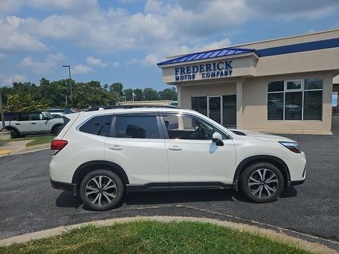 Used 2020 Subaru Forester Limited w/ Popular Package #3 AWD/4WD image 3