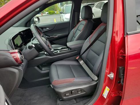 Certified 2025 Chevrolet Equinox RS w/ Safety and Technology Package FWD image 24