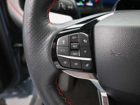 Used 2025 Ford Explorer ST-Line image 29